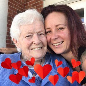 Meet your Posher, Christine